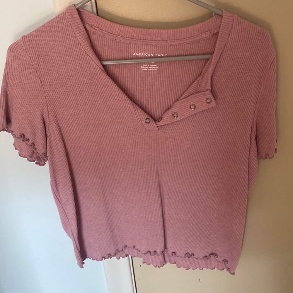 AEO TEE